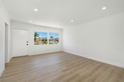 Photo - 15301 Eastwood Ave