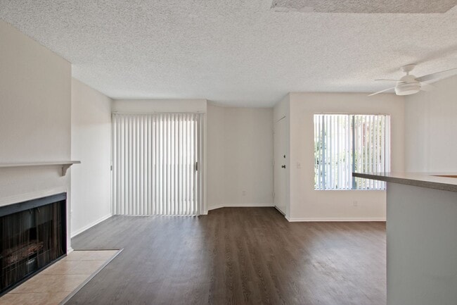 Photo - 3685 Watseka Ave Unit 102