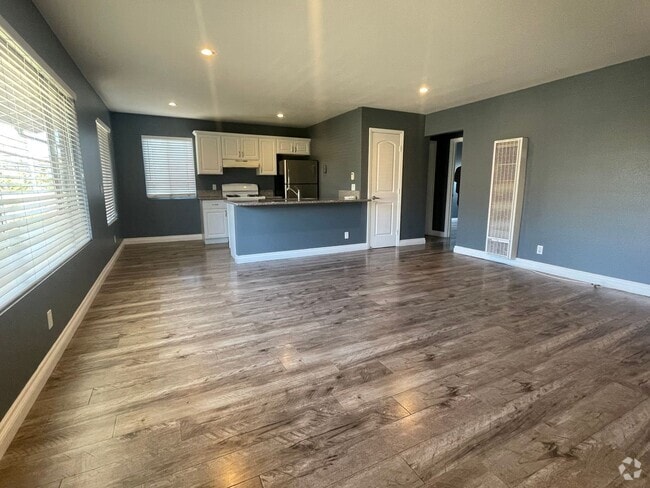Building Photo - Kona Kai Community 2 Bedroom 1/5 Bath Corn... Rental