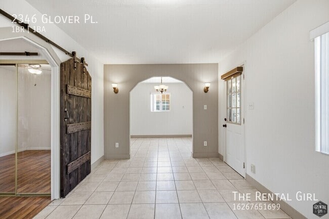 Photo - 2346 Glover Pl