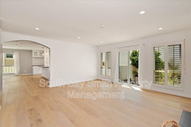 Photo - 122 S Guadalupe Ave Unit #2