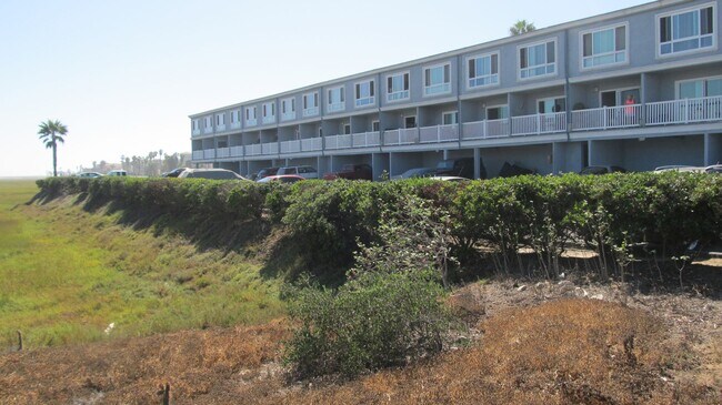 Photo - 1111 Seacoast Dr