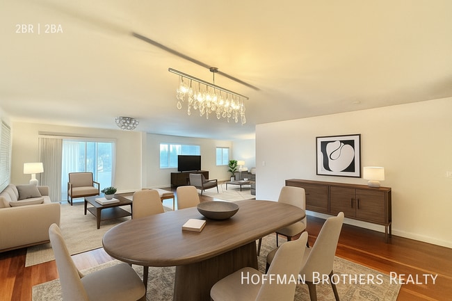 Building Photo - 10655 Wilshire Blvd