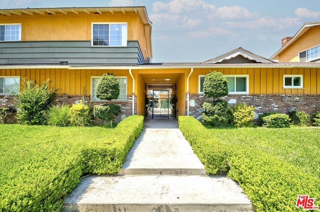 Photo - 711 S Sierra Vista Ave Unit U