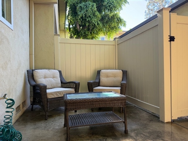 Private Patio Back Entry - 11138 Aqua Vista St