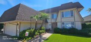 Photo - UNIVERSITY CITY / SAN DIEGO - Nice 5 Bedro... House