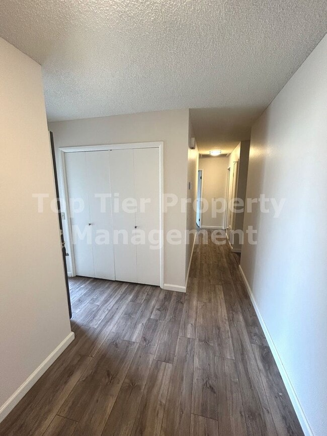 Photo - Beautiful 4 Bed/2 Bath House in Central Oceanside - Available 01/02***