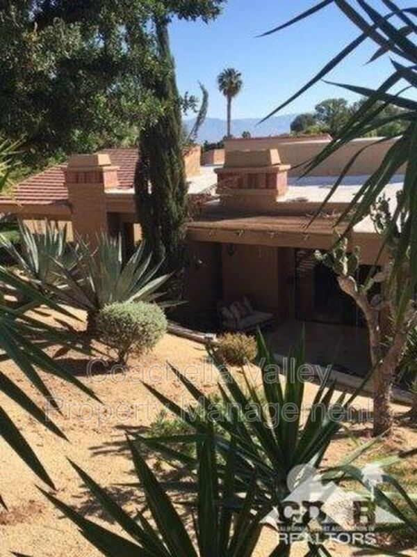 Photo - 48993 Canyon Crest Ln