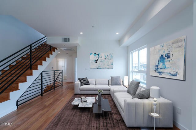 Photo - 517 N Avenue 50