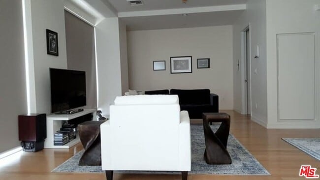 Photo - 801 S Grand Ave Unit 1906