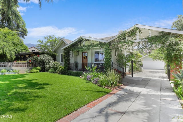 Building Photo - 2520 Casitas Ave Rental