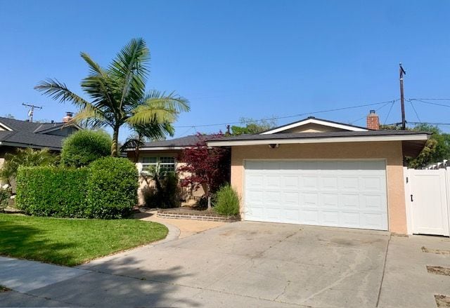 Building Photo - 2026 Petaluma Ave