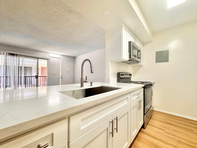 Photo - 17821 Sherman Way Condo Unit 14