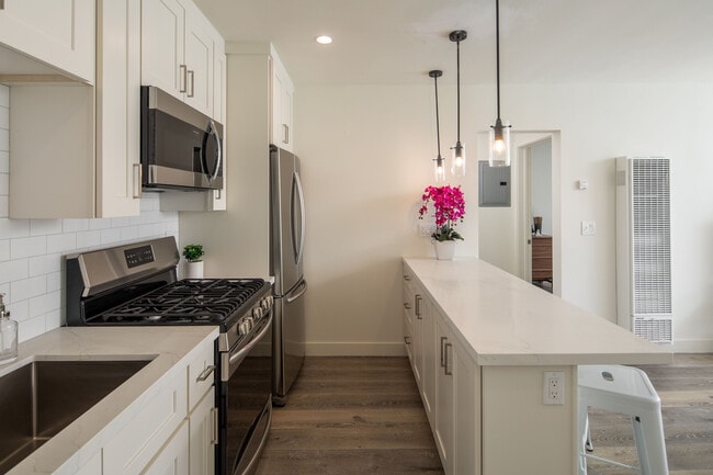 Photo - Pacific Apartment Homes LLC on Sierra Street