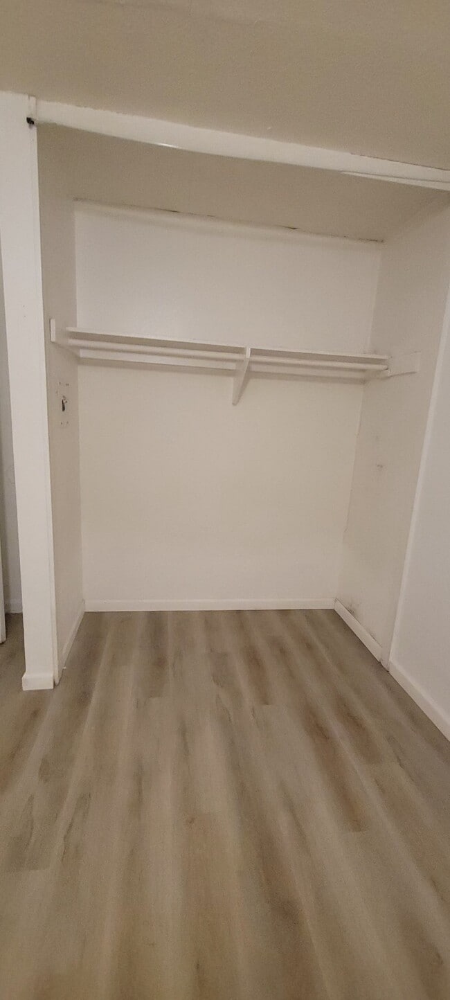Photo - 5920 Streamview Dr Unit 4