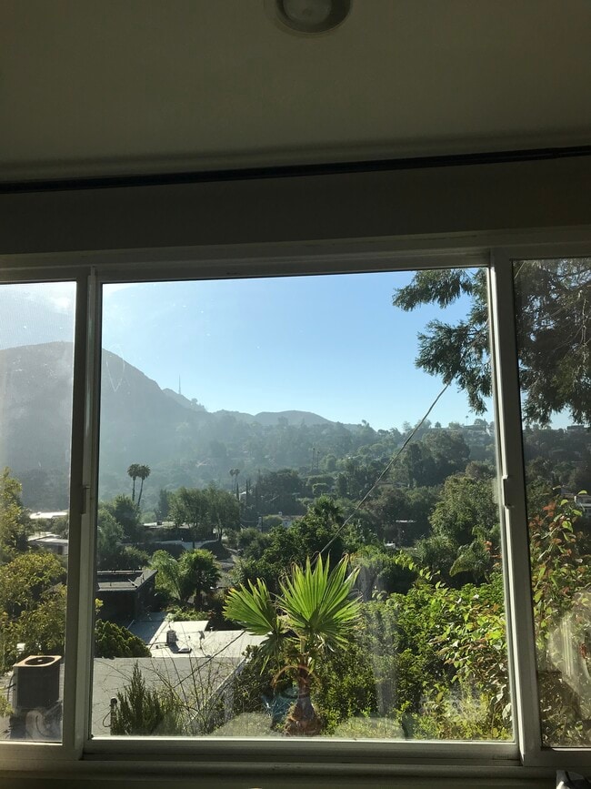 Photo - 3385 Troy Dr Unit Immaculate Vibes And View