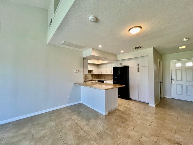 Photo - AVAILABLE NOW!!  BEAUTIFUL 2-Bedroom 3 -bathroom Condo in La Quint Palms! MOVE IN SPECIAL 50% OFF...