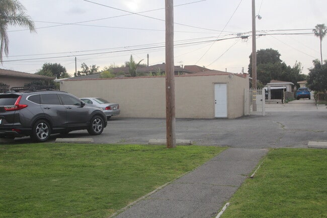 Photo - 911 S Marguerita Ave