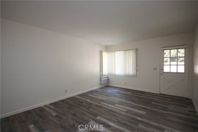Building Photo - 822 N Santa Anita Ave