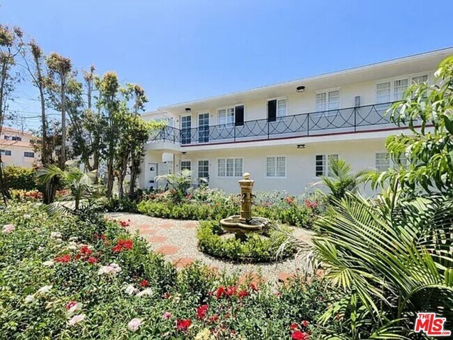 Photo - 1212 10th St Unit 2