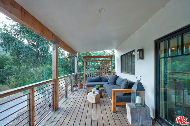 Photo - 2310 Laguna Cir Dr