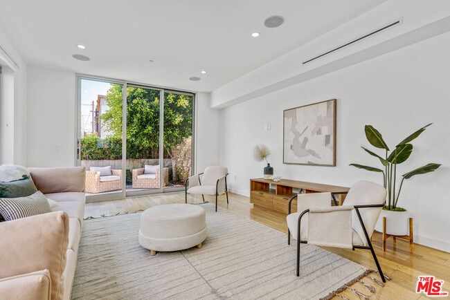 Photo - 809 Brooks Ave