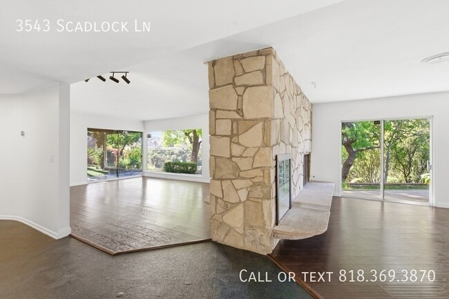 Photo - 3543 Scadlock Ln