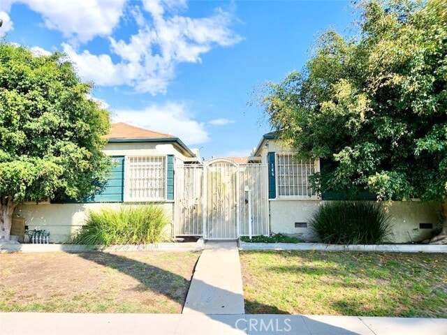 Building Photo - 146 N Hamilton Dr Unit A