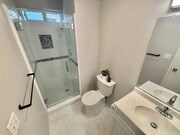 Photo - Renovated 1 Bedroom, Walk to Beach, W/D Unit 217