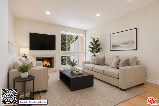 Building Photo - 17241 Palisades Cir