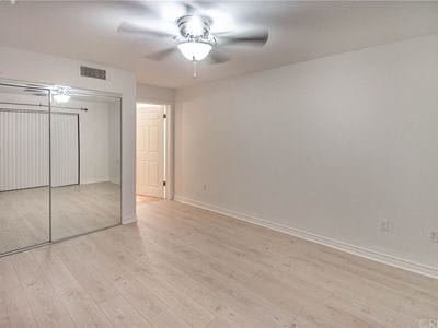 Photo - 5264 Satsuma Ave Unit 9