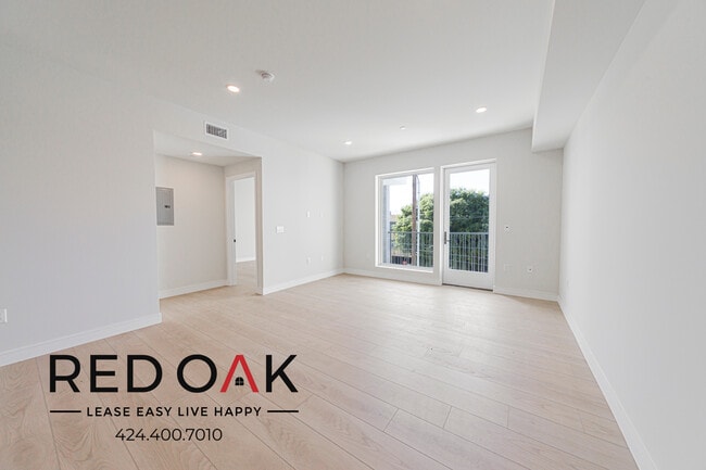 Photo - 5320 Cartwright Ave Unit 312