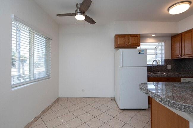 Photo - 1Br in Carlsbad with Parking ~ Less than a Mile from the Beach! Unit 947-B