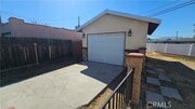 Photo - 800 E Ivy St