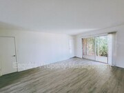 Photo - 2064 N Ventura Rd Unit #4