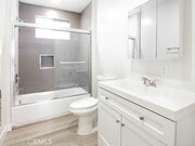 Photo - 2027 Vista Del Mar Ave Apartment Unit 2