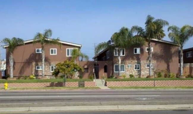 Photo - Bright 2 bed 1 bath in Pacific Beach Unit 2218
