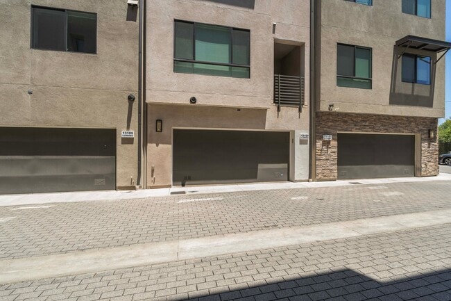 Photo - 13107 W Lumina Way