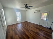 Photo - 4305 Tenth St Unit B