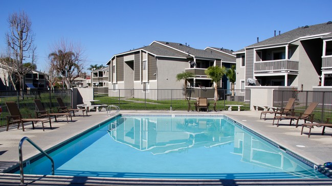 Photo - Park West Apartments