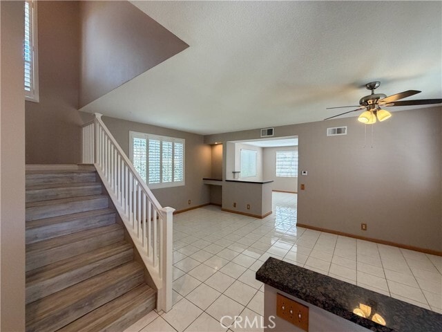 Photo - 821 N Siavohn Dr