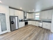 Photo - 33 Magnolia Via