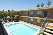Photo - Palm Towers Apartments