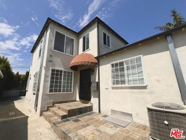 Photo - 149 S Gramercy Pl Condo