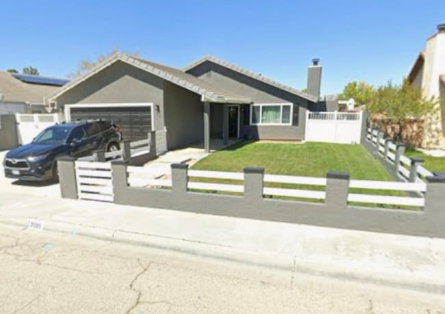 Building Photo - 3535 W Ave J15