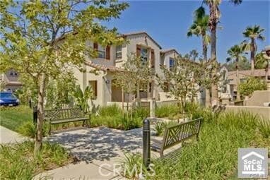 Building Photo - 148 Hedge Bloom Rental