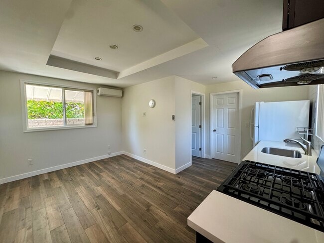 Photo - 131 N Vega St