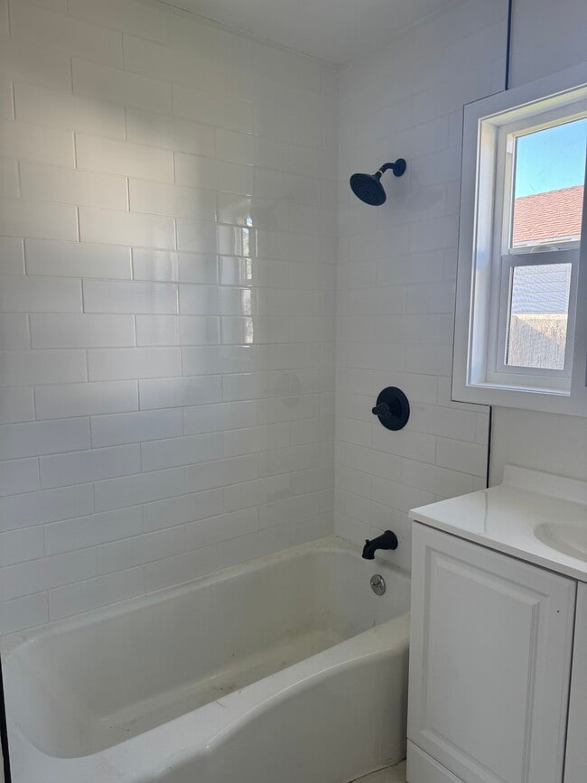 Photo - 1005 N Buena Vista St Unit 1007