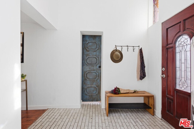 Photo - 19511 Sunken Trail