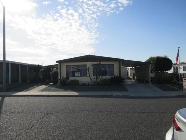 Building Photo - 1645 San Marcos Dr Rental